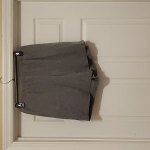 Romans woman  gray  short